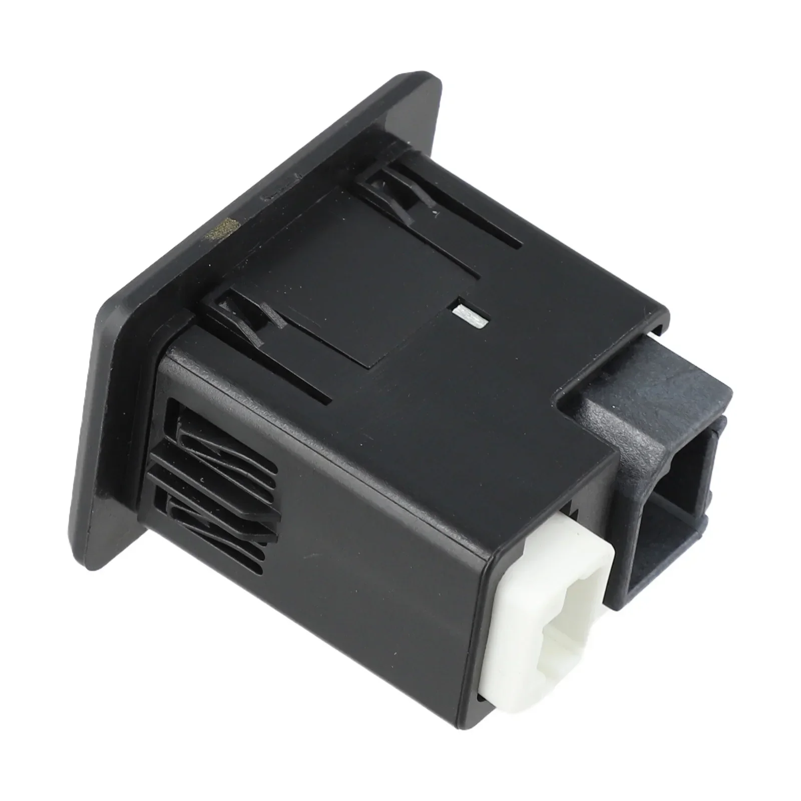 

For Nissan Rogue For Nissan 370Z Audio Socket Car AUX Interface Made Of ABS Materials Non-deformable Structure