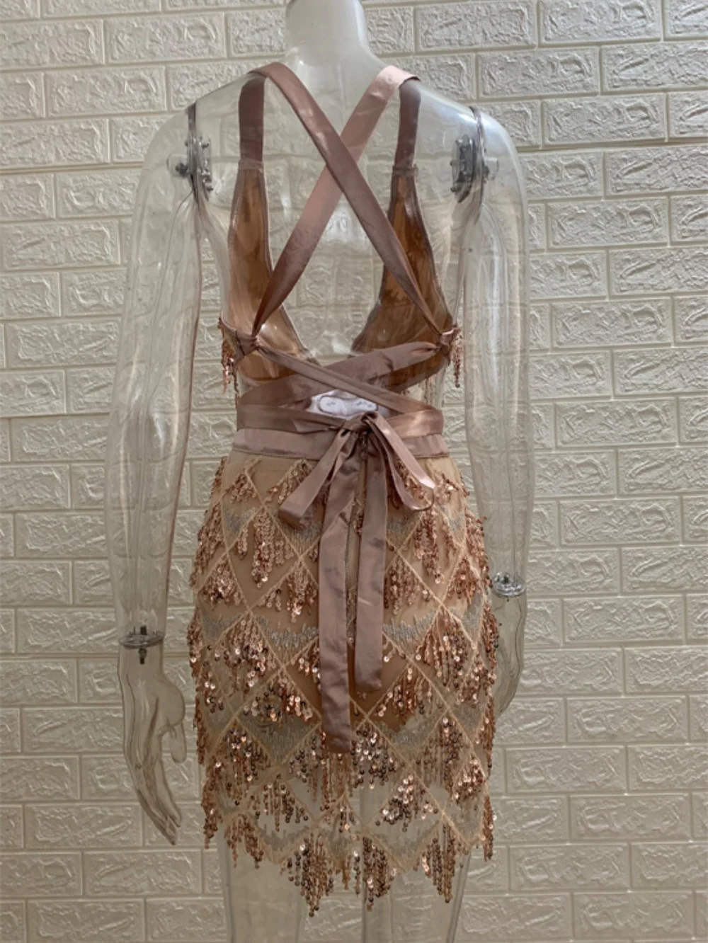 Conjunto de saia e splicing de lantejoulas feminino, terno sexy, alça halter, elegância feminina, roupas de verão, 2 peças