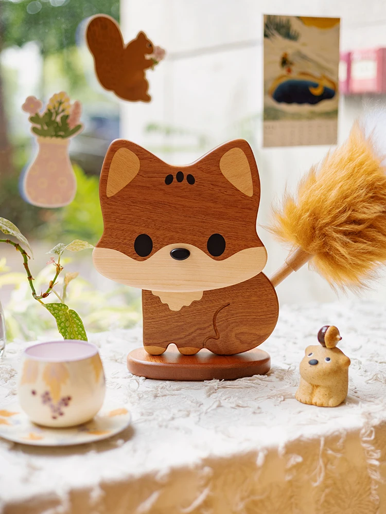 

Wolf Fur Wool Duster Real Wood Decorative Living Room Study Dust Removal Ornaments Moving Creative Gifts