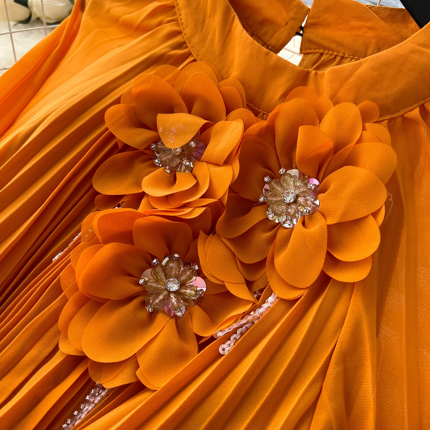 فستان أنيق مثير عالي الخصر ثلاثي الأبعاد من حجر الراين لقضاء العطلات فستان نسائي ضيق للحفلات الاحتفالية