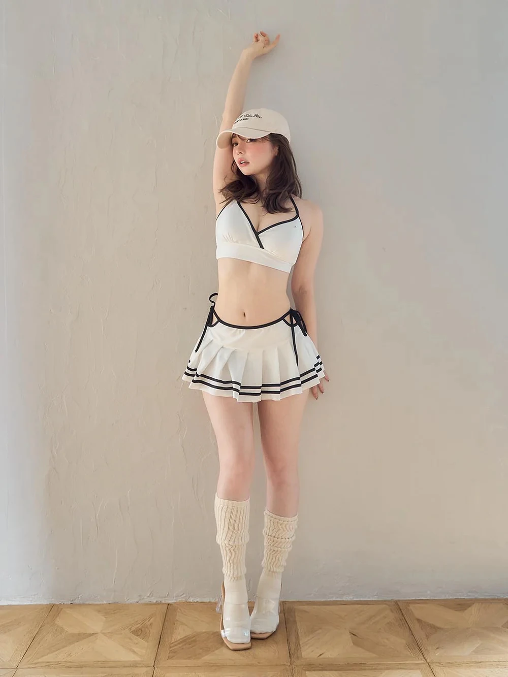 

2025New Summer Swimsuit Women's Bikini Japanese Sexy Split Seaside Vacation Tube Top Short Skirt 2-piece Set Swimsuit