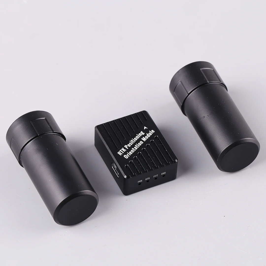 وحدة تحديد المواقع والتشجيه SIYI RTK مع بوصلة مغناطيسية صناعية RM3100 وحدة واحدة توجيه هوائي مزدوج