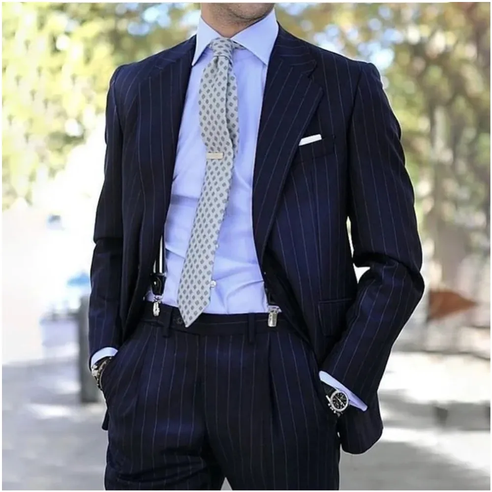 

Костюмы для мужчин, темно-синий полосатый 2-х предметный смокинг с зубчатыми лацканами, формальный свадебный однобортный деловой мужской костюм для жениха на заказ