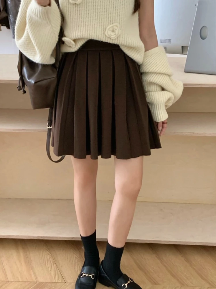 Minifaldas de moda coreana para mujer, Falda plisada de punto gruesa, estilo Preppy, Falda corta negra de cintura alta, Otoño Invierno
