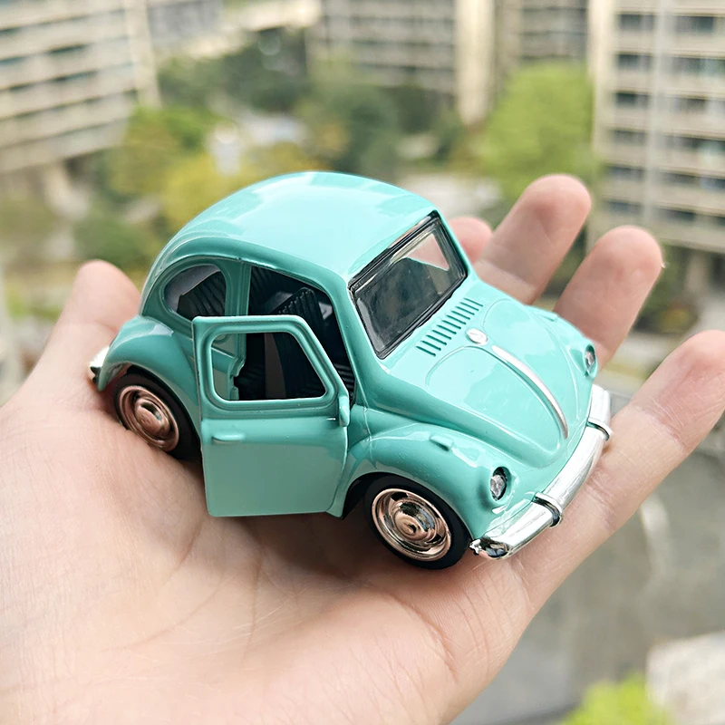 

1:43 Alloy Diecast Cartoon BEETLE Vintage Car Model Classic PullBack Car Miniature Vehicle Replica For Collection Gift