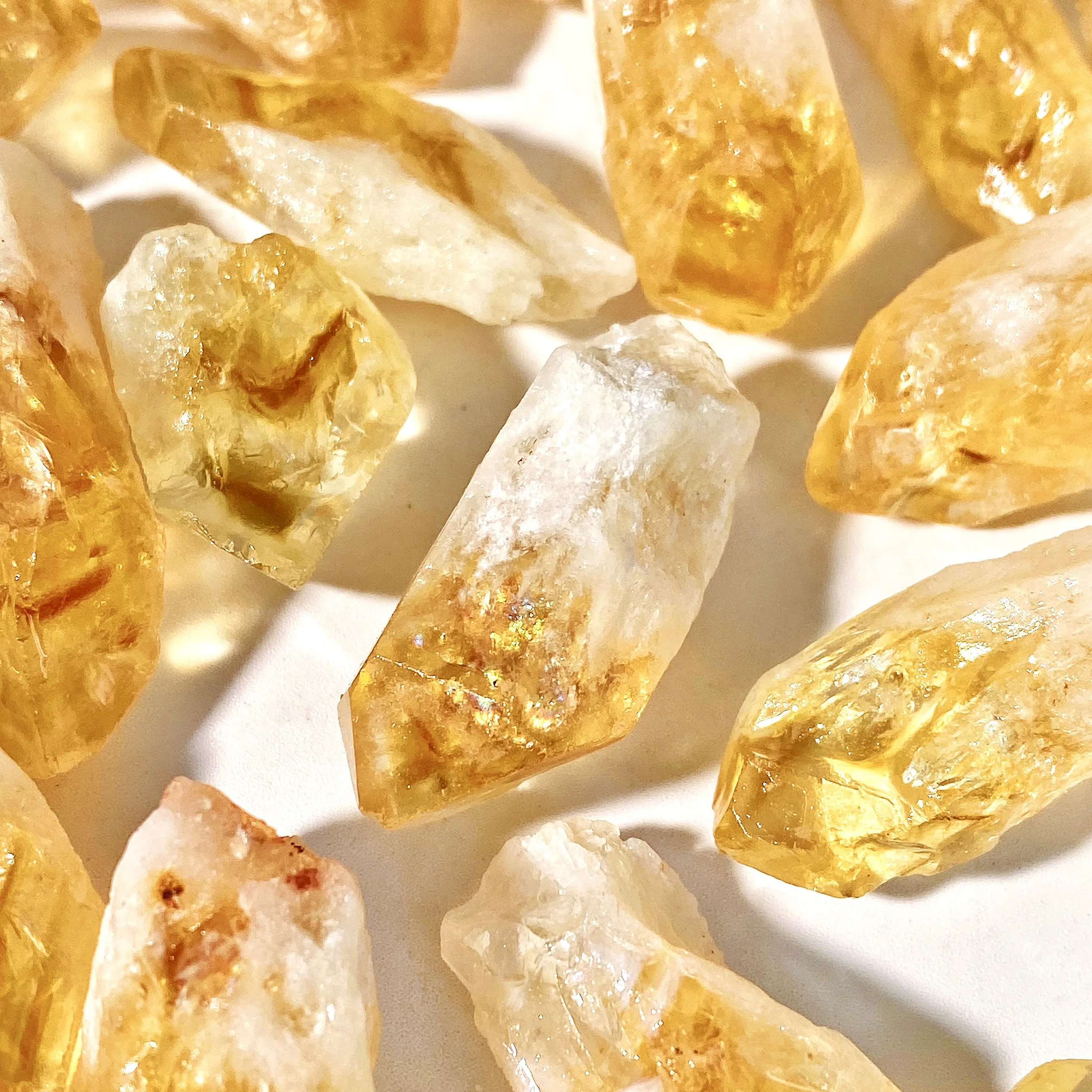 5PCS High Quality Natural Citrine Crystal Natural Crystal Raw Stone,Christmas Gift,Home Decoration,Party Decoration.