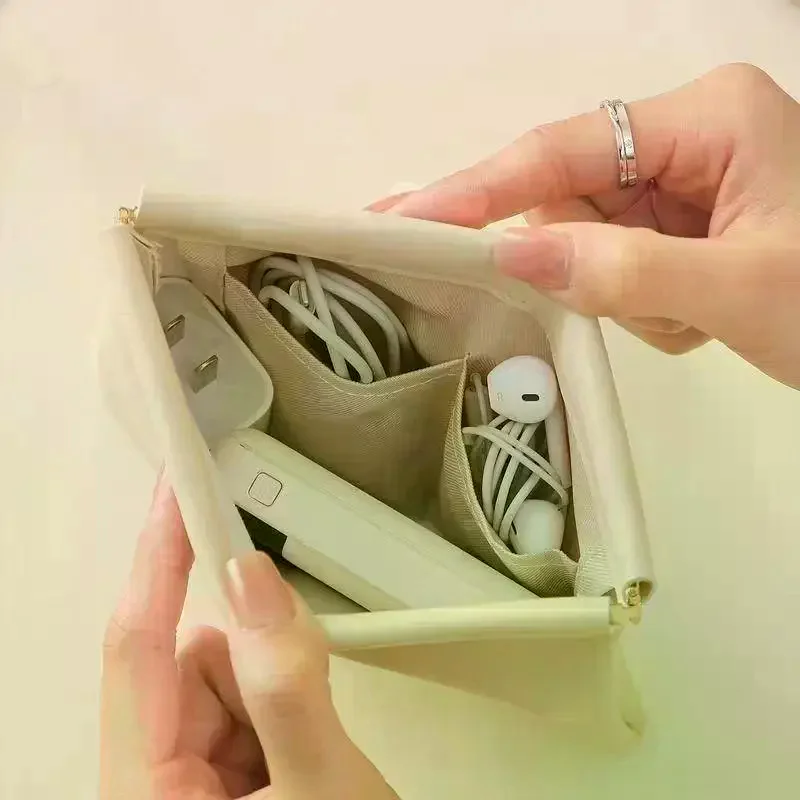Автоматическая-закрывающаяся-мини-сумочка-из-ПУ-для-хранения-наушников-зарядных-кабелей-портативная-сумка-кошелек-для-монет-и-помады