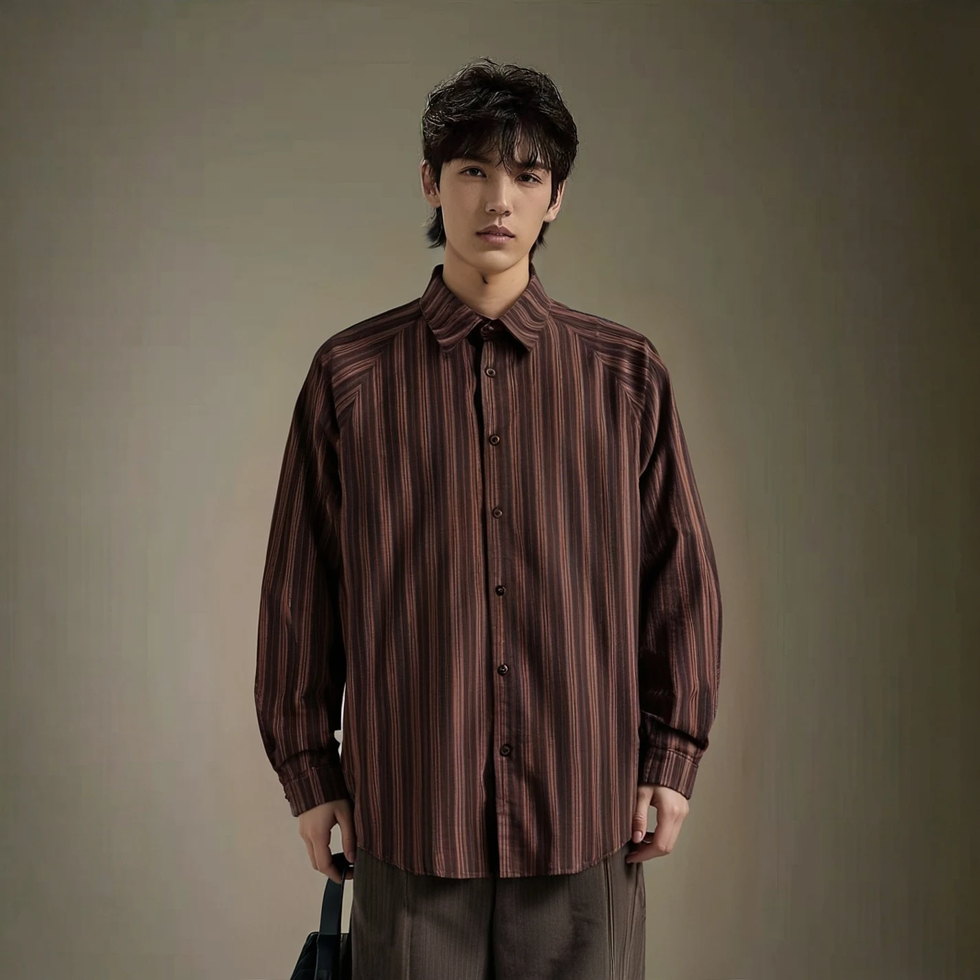 

Men's Fashionable Loose Cotton Long Sleeve Shirt Striped Design Breathable Skin-friendly Autumn Winter New Arrival