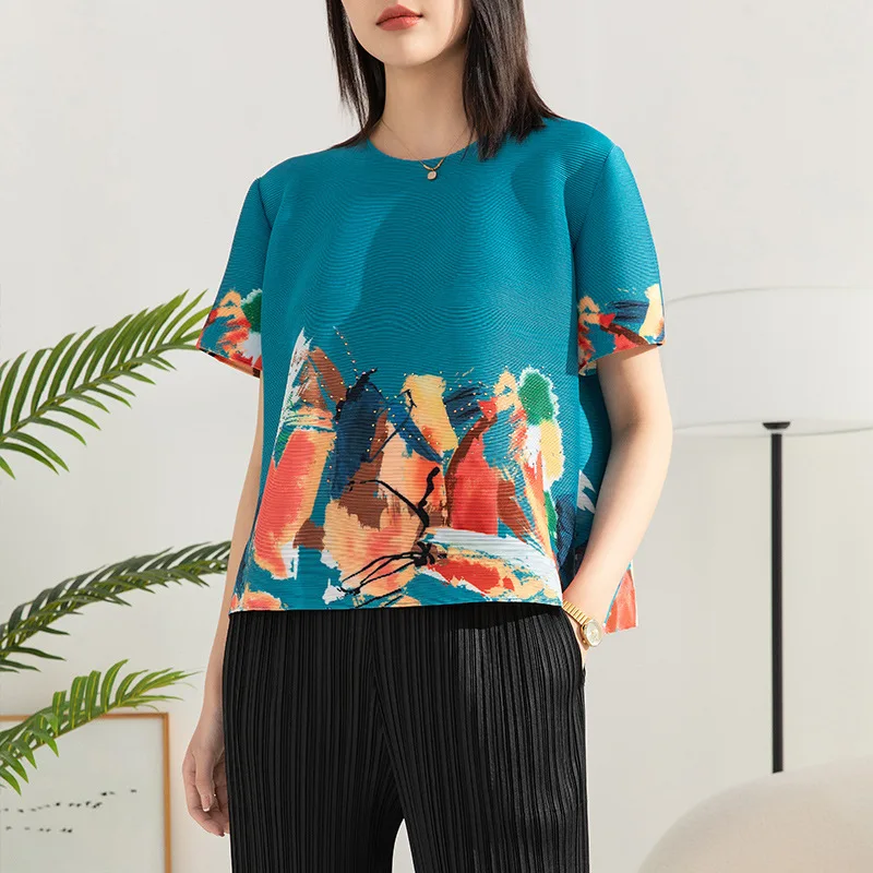 Miyake Style top 2023 Spring Fashion Pleated plus Size Printed Rhinestones round Neck Pullover Outerwear Short Sleeve T-shirt