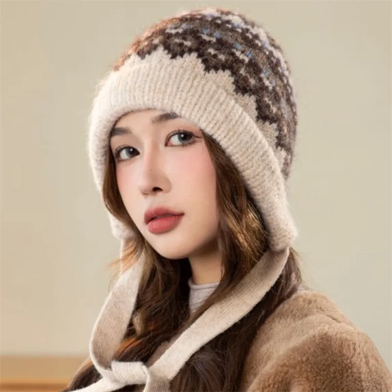 Ethnic Style Striped Splicing Knitted Wool Hat Autumn and Winter Women\'s Thickened Warm and Cold Ear Protector Pullover Hat