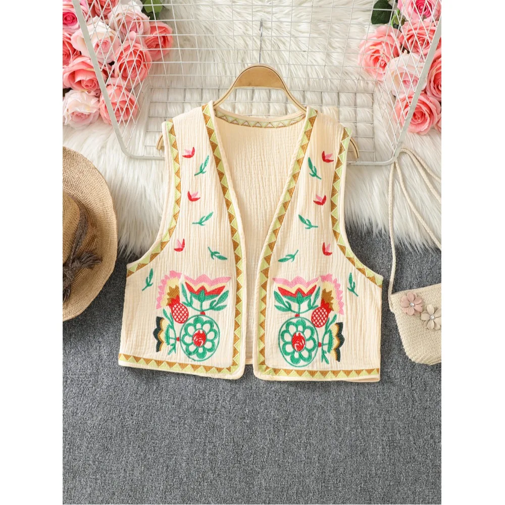 

Retro Embroidered Floral Vest Women's Short Sleeveless Top Travel Outerwear Layering Shoulder Pad Design Polyester Fiber