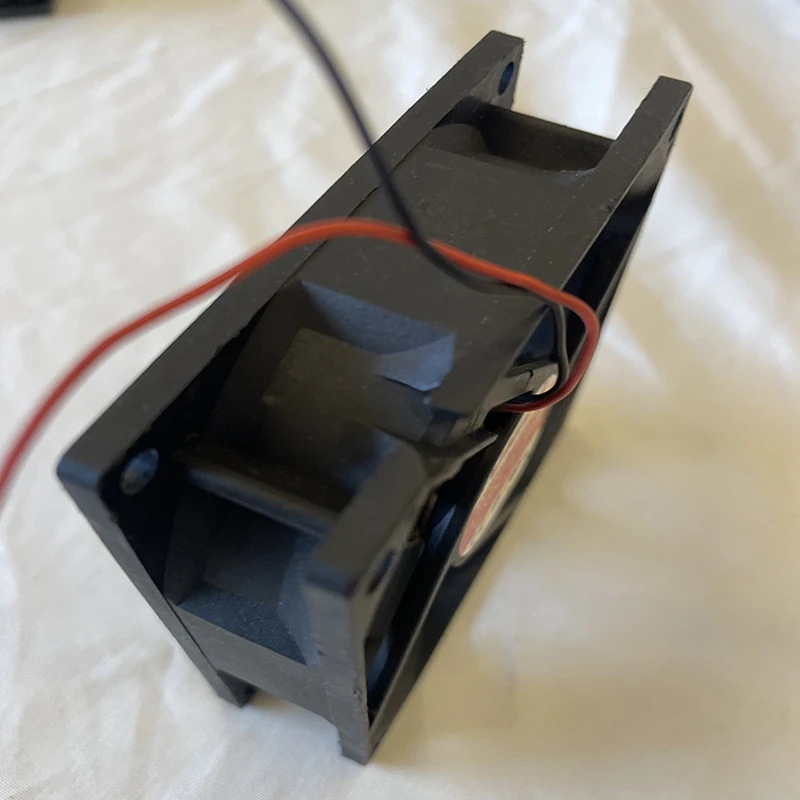 Ventilador de refrigeração, 80x80x25, 8025, 2900 rpm, 0.5a, 2 pinos