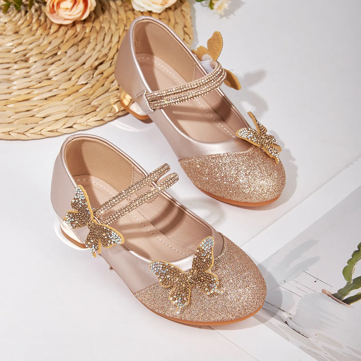 Girls' High Heel Princess Leather Shoes 2026 New Butterfly Decor Fashion Baby Kids Children's Elegant Party Footwear