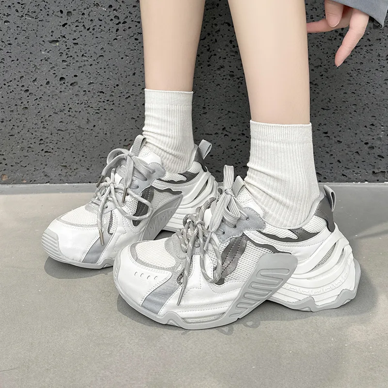 

White Rhinestone Mesh Platform Sneakers For Women Black Contrast Heel Tab With Letter Print Lace Up Round Toe Wavy Thick New