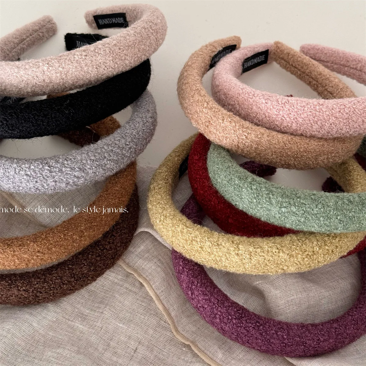 

Vintage Padded Fur Headband Lamb Furry Fabric Solid Color Basic Hair Rope Puffy Hairband Cute Sweet Women Hair Accessories