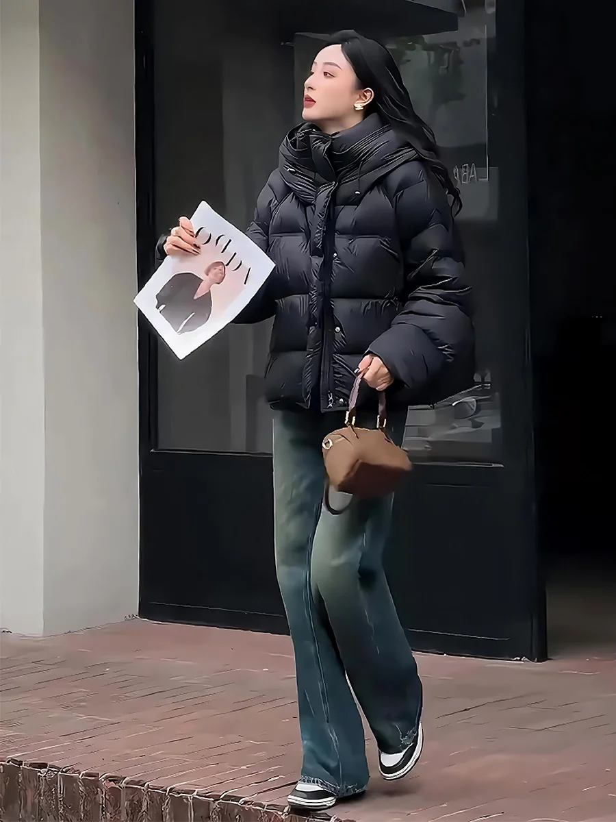 เสื้อโค้ทผู้หญิงแบบมีฮู้ดบุขนเป็ดสำหรับฤดูหนาว รุ่น Bla Puffer Jaet  แบบยาว สีขาว เหมาะสำหรับการเดินทาง