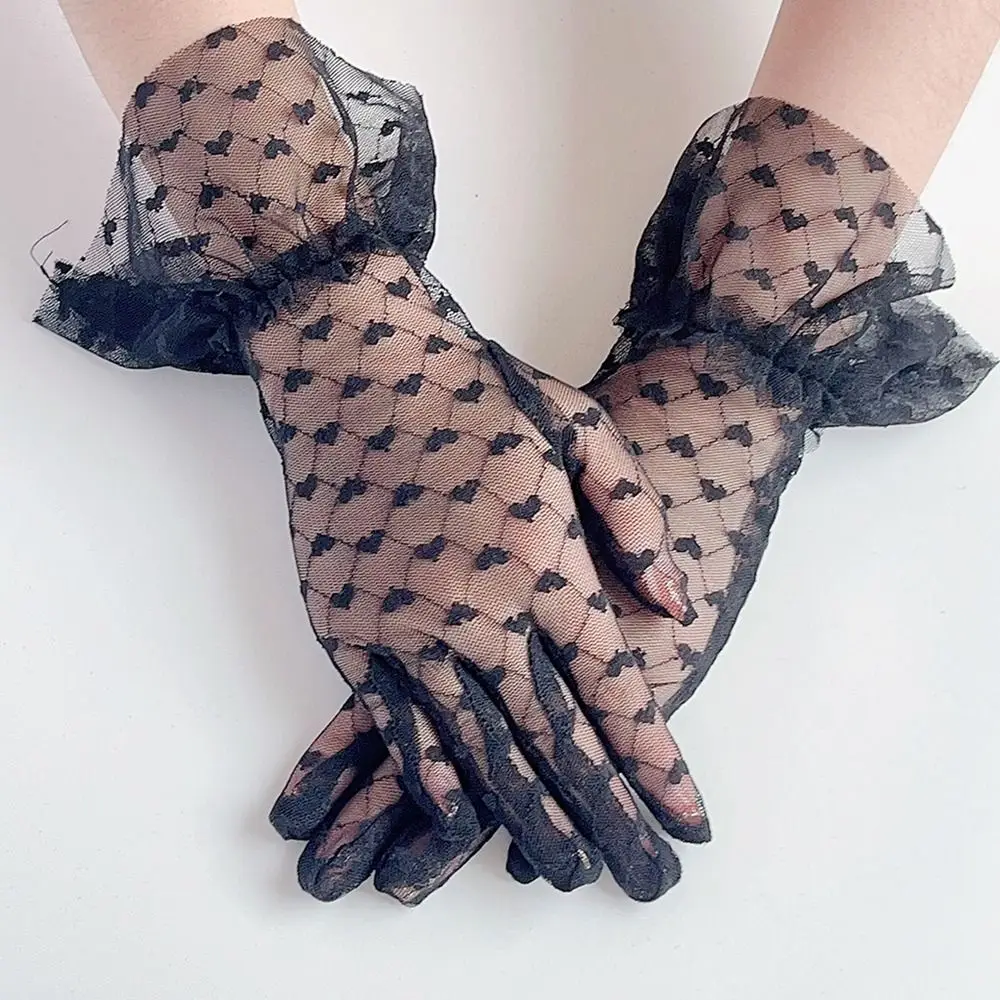 

Heart Embroidered Sunscreen Gloves Fashion Touch Screen Mesh Lace Gloves Ruffles Mittens Party