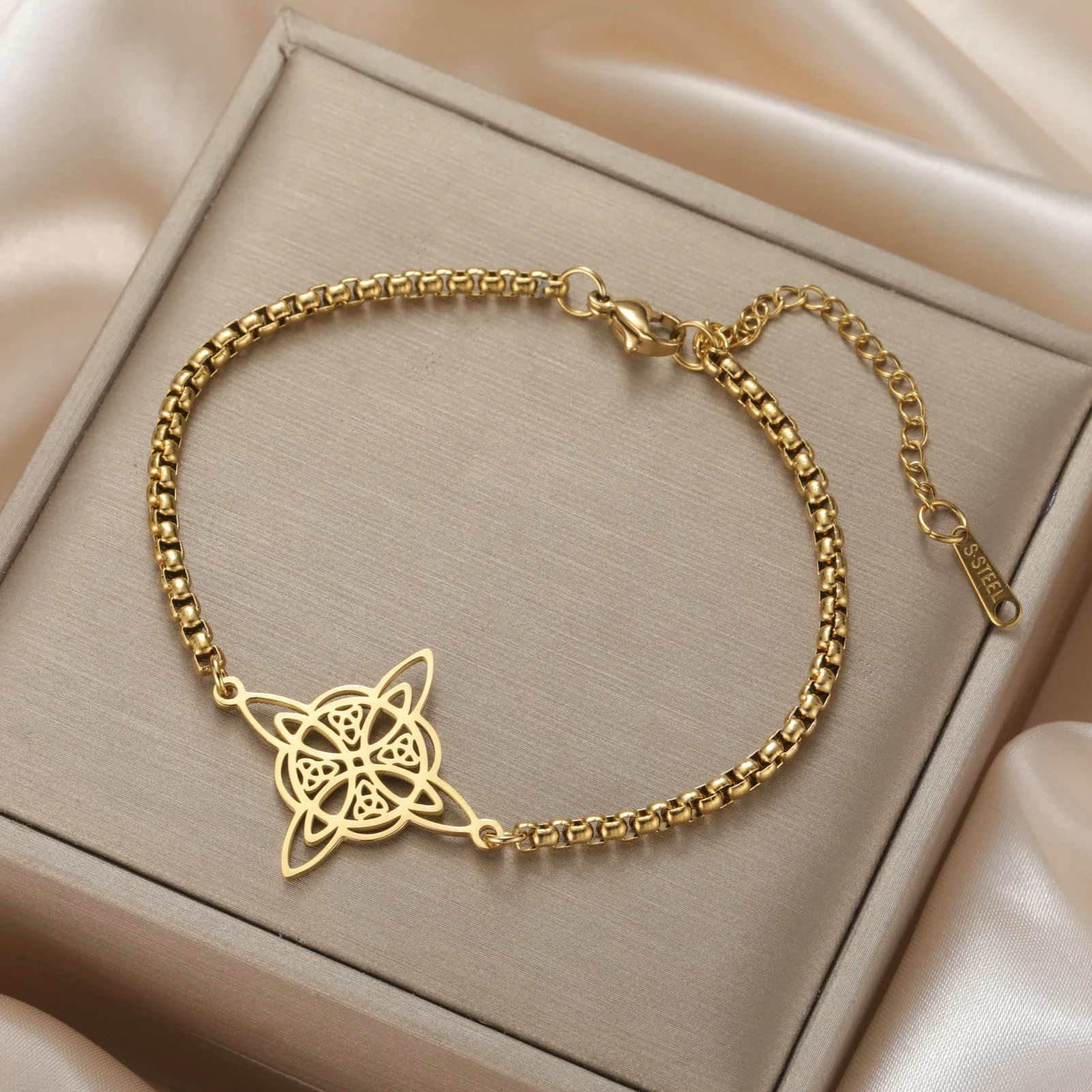 Skyrim Irish Knot Charm Bracelet Stainless Steel Gold Color Box Chain Witch Knot Talisman Witchcraft Jewelry