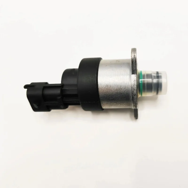 

Высококачественный новый регулятор-дозатор топливного насоса (соленоидный клапан) 0928400617 для DAF, CASE, IH