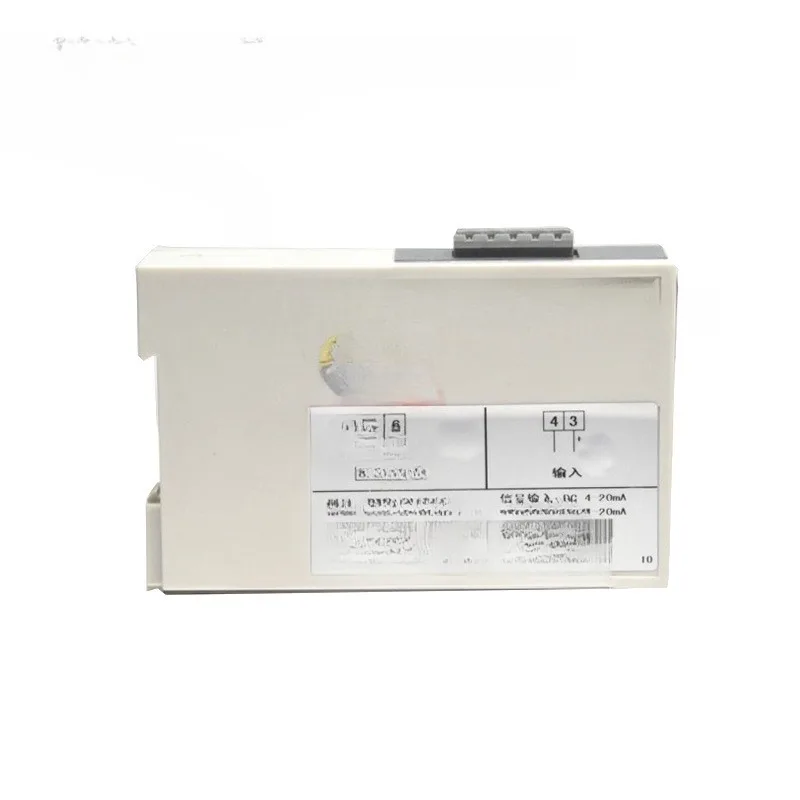 Analog Signal Isolator High-Speed Accurate Measurement Used in Electric Railway Petrochemical Metallurgy Industry, Etc.