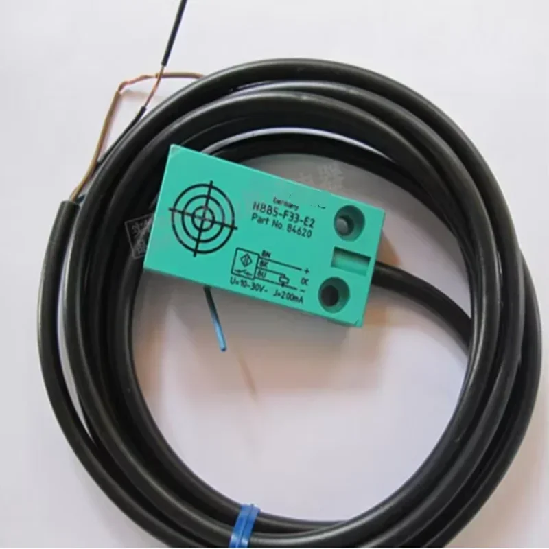 F33-E2 inductive proximity sensor rated working distance 5mm3-wire DC original