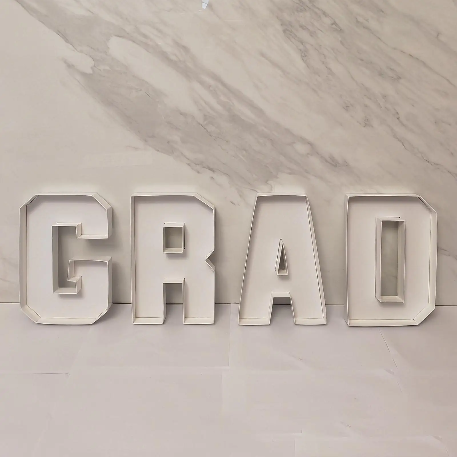 4 Pieces 2025GRAD letter Candy snack box creative graduation fruit platter snacksfor Chocolate Birthday Party Decore New Years