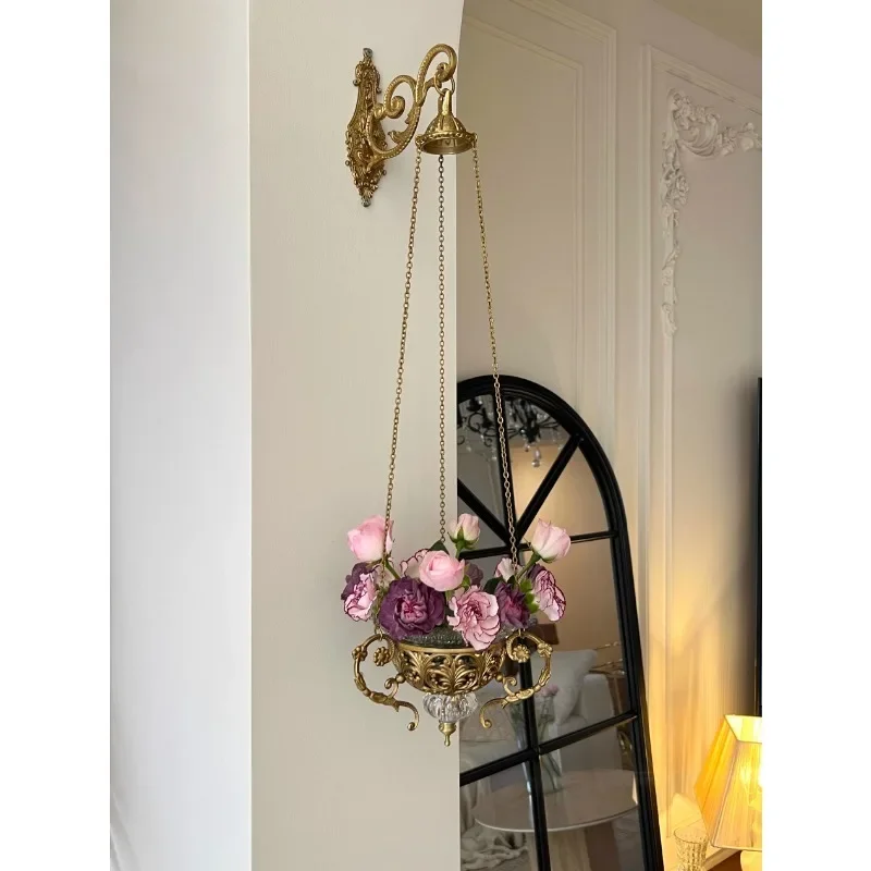 Medieval Brass Carved Ornaments French Aromatherapy Diffuser Decorative Wall Flower Wall Luxury Wall Flower Hanging Basket