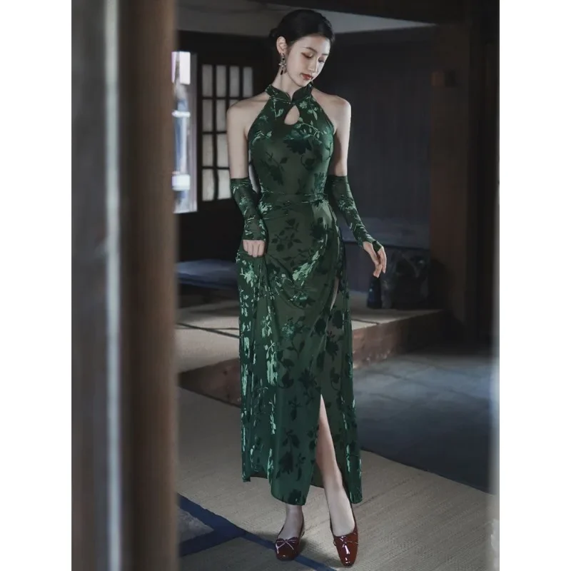 

Vintage Cheongsam Dress with Breast Pads Women Sexy Velvet Green Hollow Slim Fit High Slit Dance Dresses Jumpsuit with Sleeves