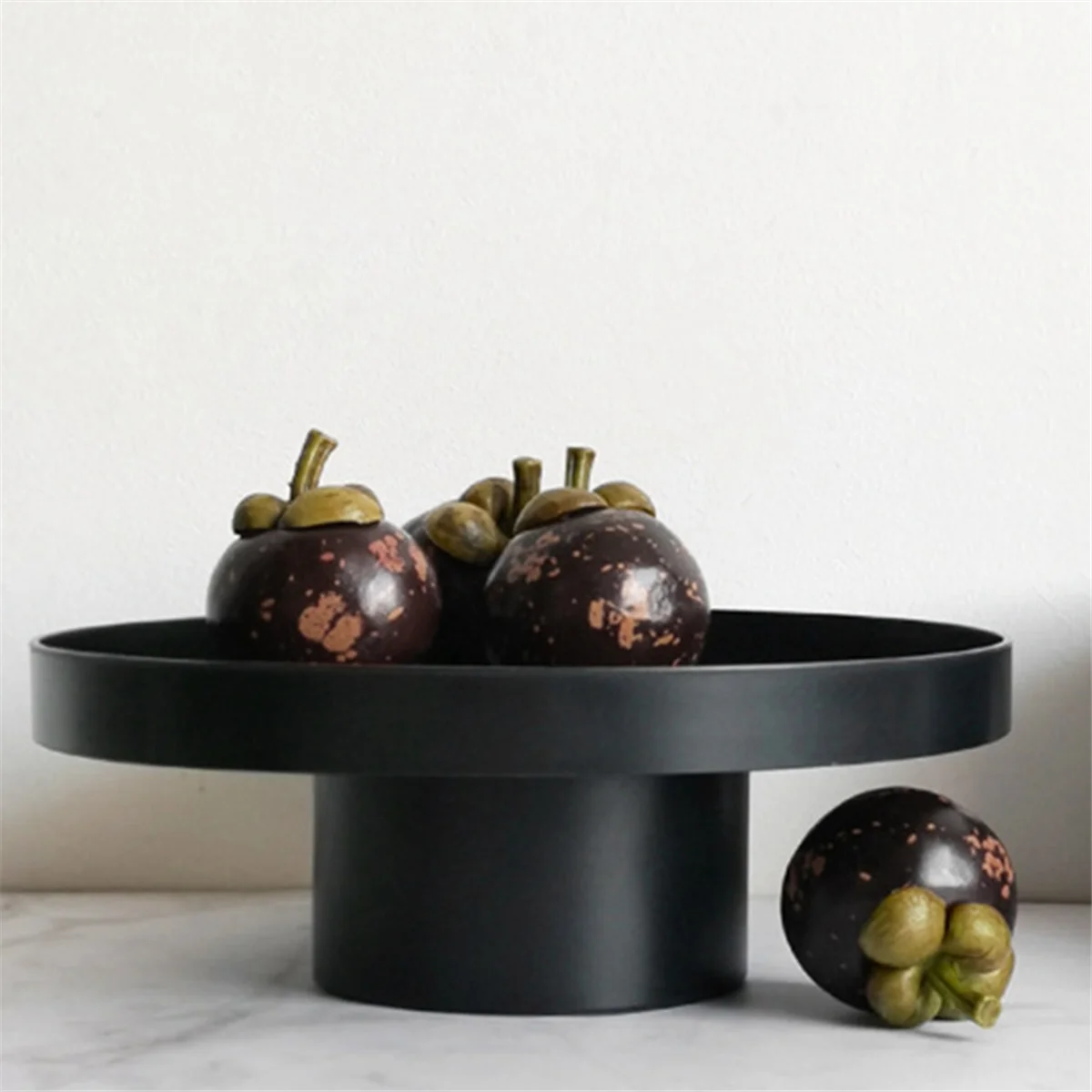 ABS Fruit Perfume Cosmetics Tray Black White Round Decorative Tray Organizer Home Decoration Board Simple Storage BoardC