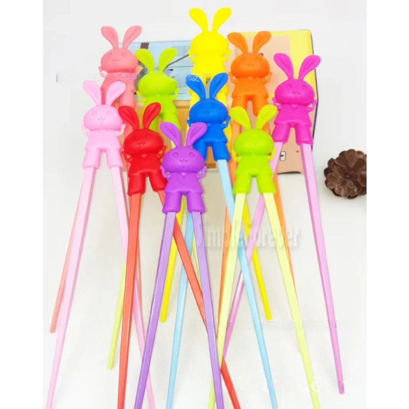 NIEUW 100 paar kinderen kind beginner gemakkelijk leuk leren training helper konijntje rubberen plastic eetstokjes