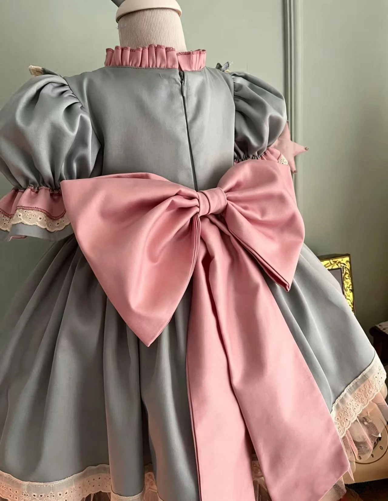 Girls Summer Gray Vintage Princess Dress with Hairpin Cute Rabbit Embroidery for Easter Birthday Holiday Photography B598