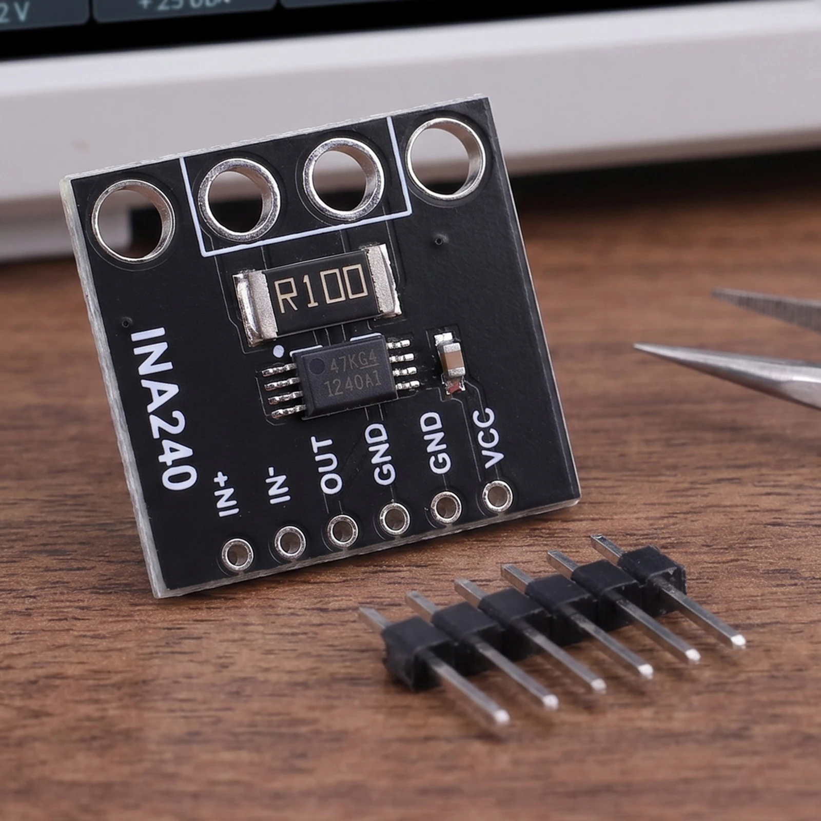 INA240 Bidirectional Current Detection Amplifier -4V To 80V Wide Common Mode Voltage Bidirectional Current Sensing Module