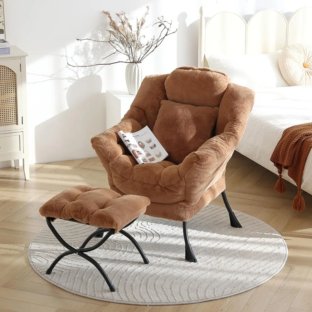 Przytulny fotel z podnóżkiem do relaksu, wyściełane siedzisko do czytania, wygodny fotel rozkładany z podnóżkiem, przestronny fotel do sypialni.