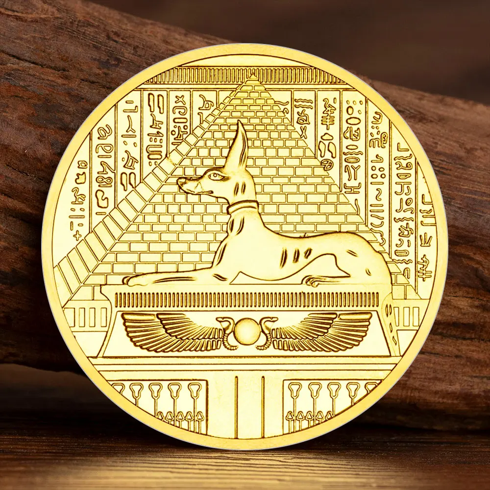 Dog Head God Anubis Commemorative Coin Ancient Egyptian Guardian of The Dead Medallion Pyramid Collectible Coins