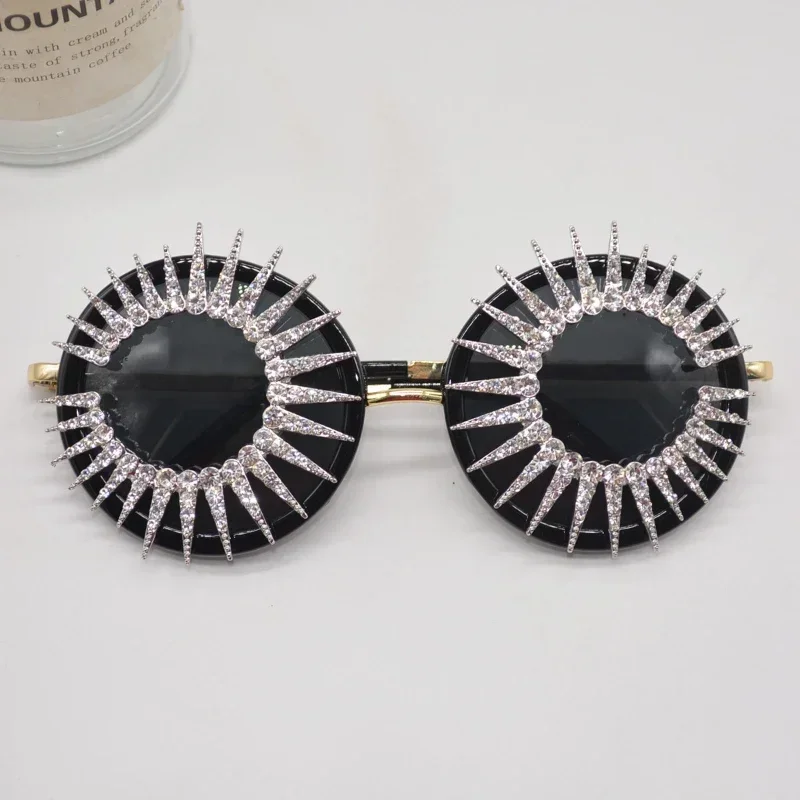 

2023 New Diamond Sunglasses Ladies Brand Designer Party Ladies Glasses Rhinestone Blue Eyes Eyewear Lunette De Soleil Femme