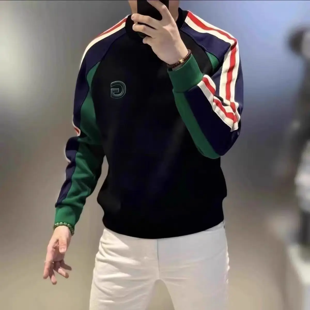 Winter 2026 Velvet Striped High-end Splicing Striped Men's Sweater Fashion Slim Fit Round Neck Long Sleeves Sweatshirts
