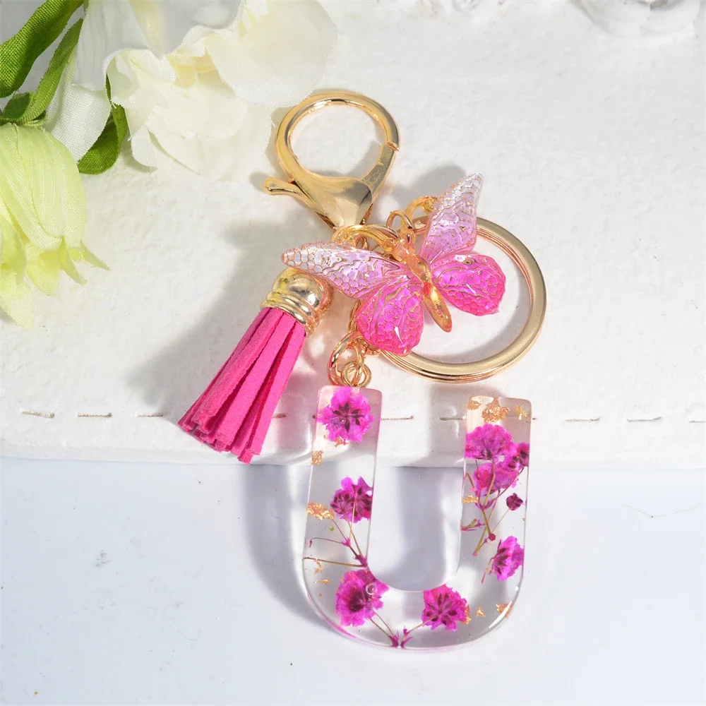 Exquisite Pink Dry Flower Resin 26 Initial Keychain Butterfly Tassel Pendant A to Z Keyring for Women Valentines Day Gift Urn