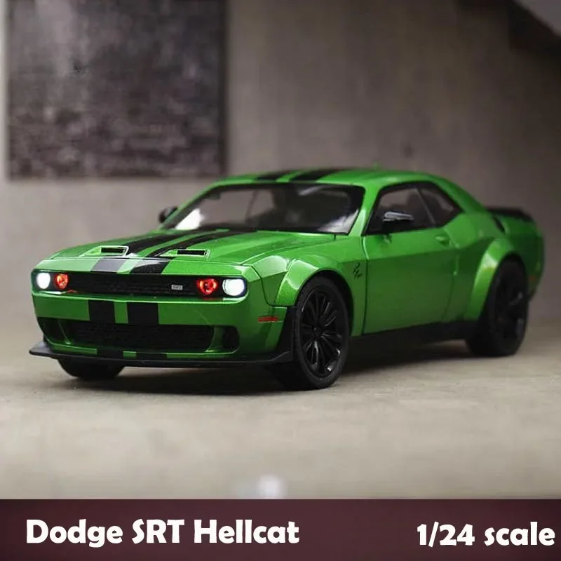 

Simulation 1/24 Scale Dodge Challenger SRT Hellcat Alloy Car Model Sound Light Children Toy Vehicle Metal Miniature Voiture