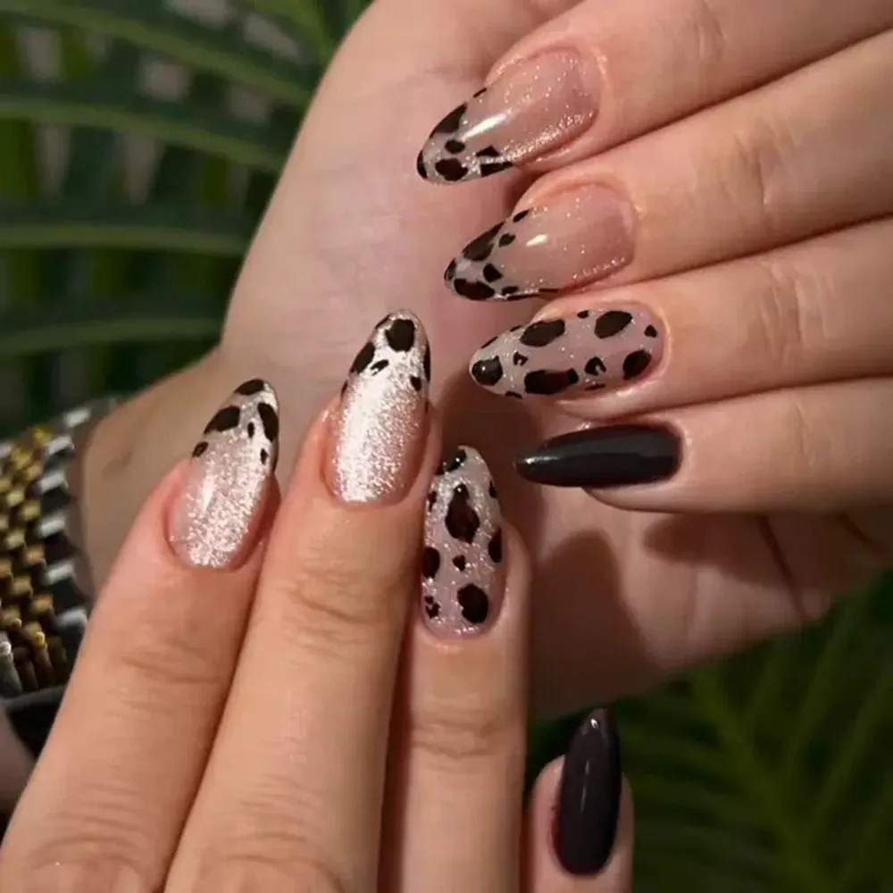 Sweet Cool Leopard Print Cat Eye Wearable Nails Silver Shiny Nude Base Cherry Red Jump Color Nail Art Decorations