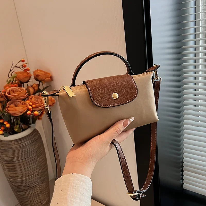 Retro Fashion Versatile Hot Item 2024 Spring/summer Women\'s Bag Single Shoulder Crossbody Carrying High-end Nylon Dumpling Bag