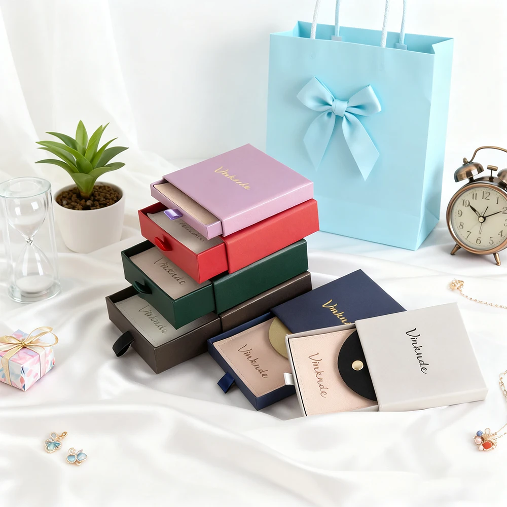 

Custom Logo Jewelry Velvet Snap Pouch Bags Earring Bracelet Sliding Jewellry Boxes Drawer Cardboard Boxes Wedding Gift Packaging