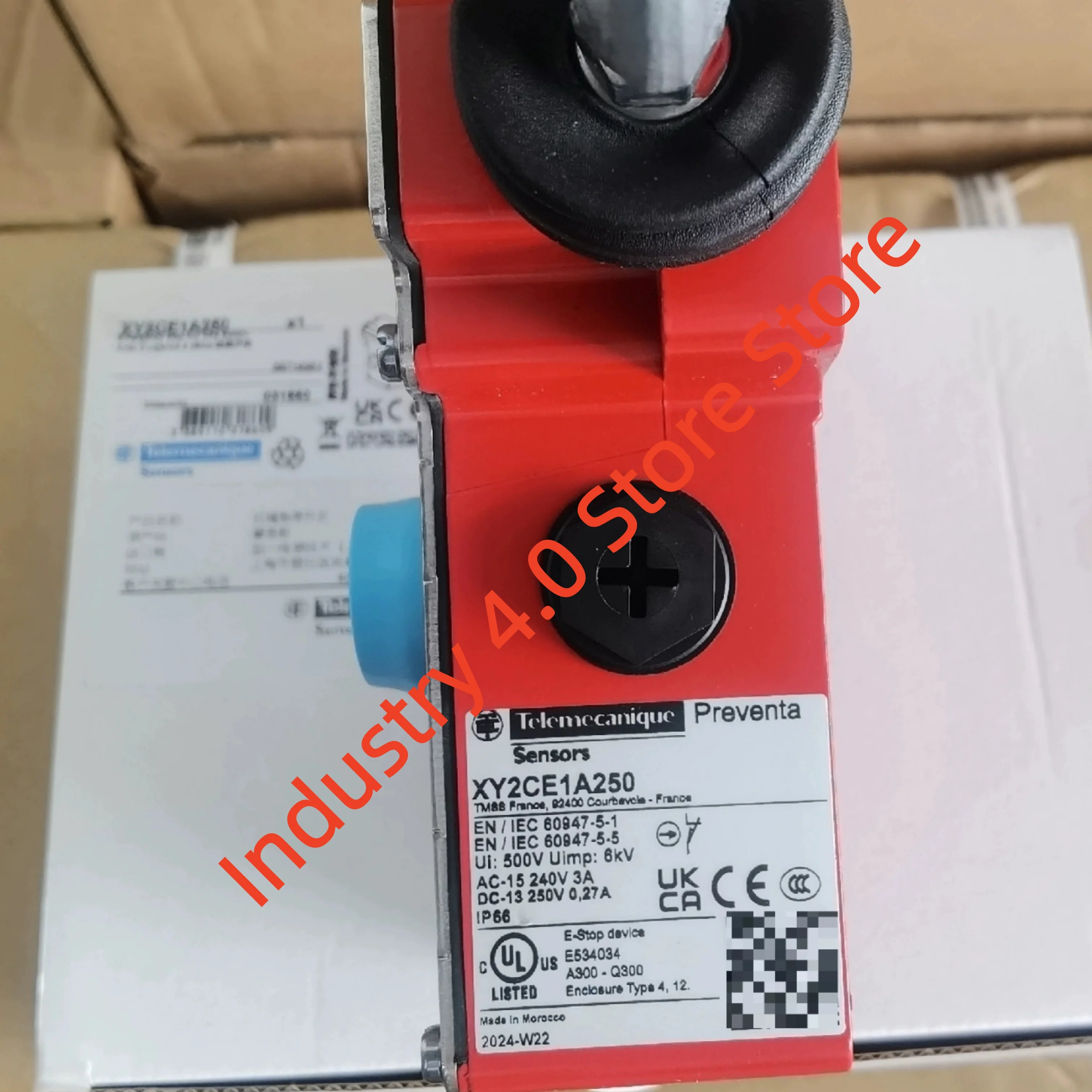 

New original XY2CE1A290 XY2CE1A296 Pull cord emergency stop switch