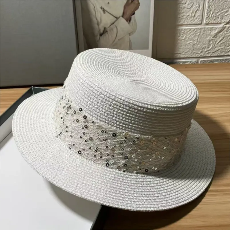 

Elegant flat-brimmed hat for women to go out the versatile that shows off face small sun-protective