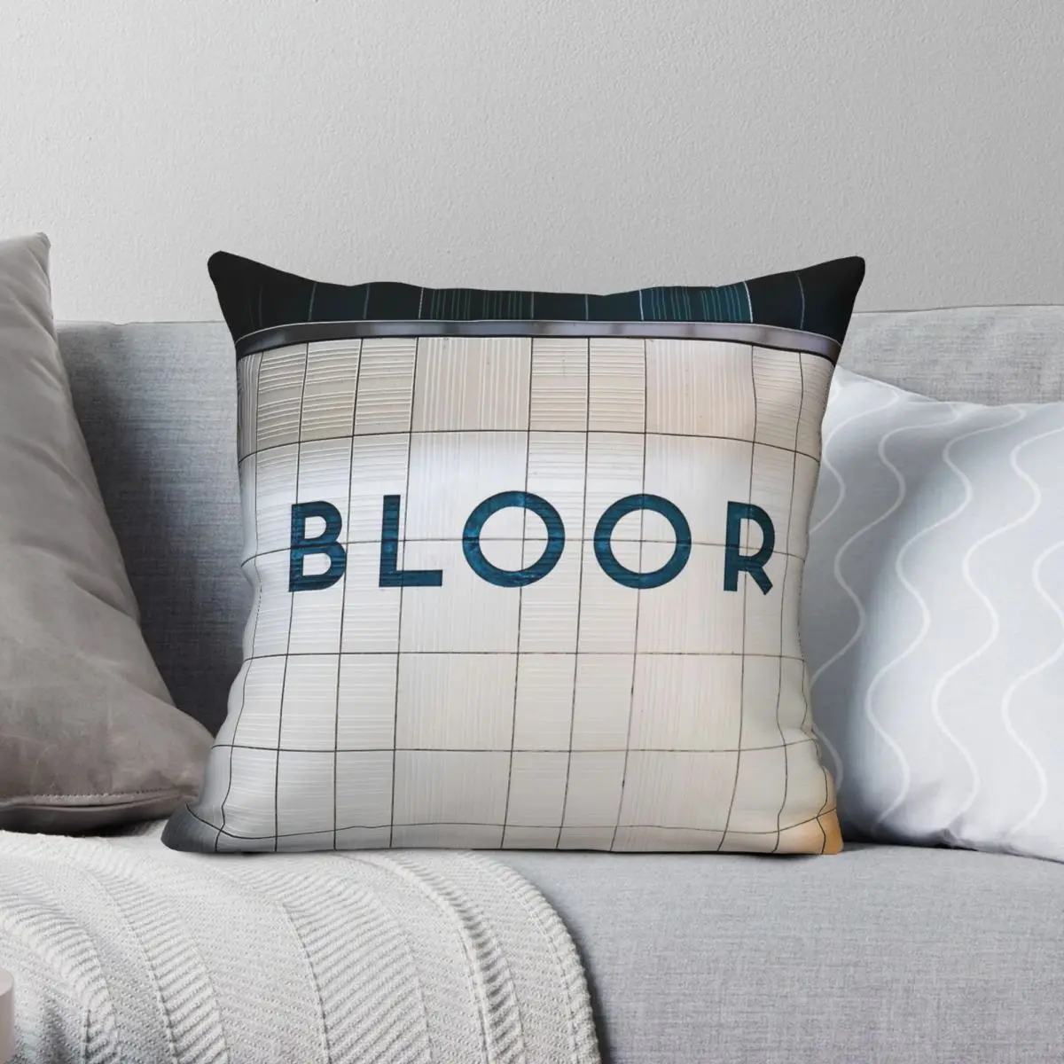 Toronto Bloor Subway Station Sign Pillowcase Polyester Linen Velvet Printed Zip Decorative Throw Pillow Case Car Cushion Cover