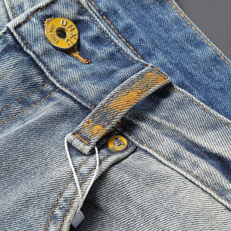 Summer Trends Fashion Designer Men Jeans Vintage Patched Elastic Ripped Short Jeans Retro Blue Painted Hip Hop Denim Shorts Men