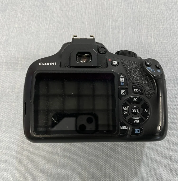 95% New Canons 1200D Single Body Entry-level Home Photography Full HD 1080P SLR Digital Camera Used