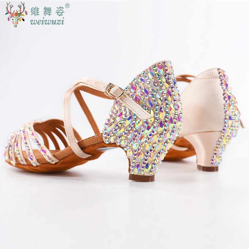 أحذية الرقص اللاتينية للأطفال البالغات إكسسوارات أحذية الرقص اللاتينية للنساء أحذية رومبا تشاتشا تانجو ملابس قاعة الرقص الحديثة