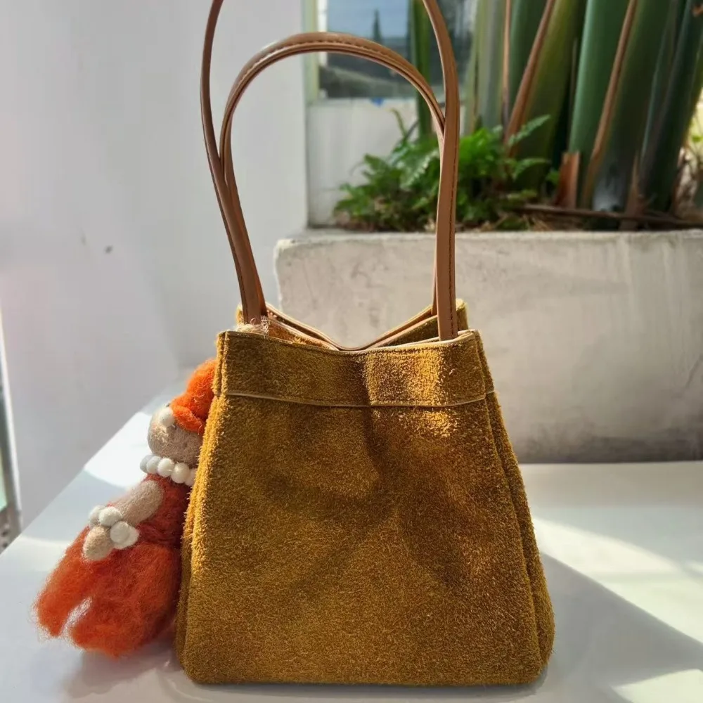 

Новая высококачественная легкая роскошная сумка в китайском стиле 2025 нишевый дизайн, модная универсальная сумка через плечо на одно плечо