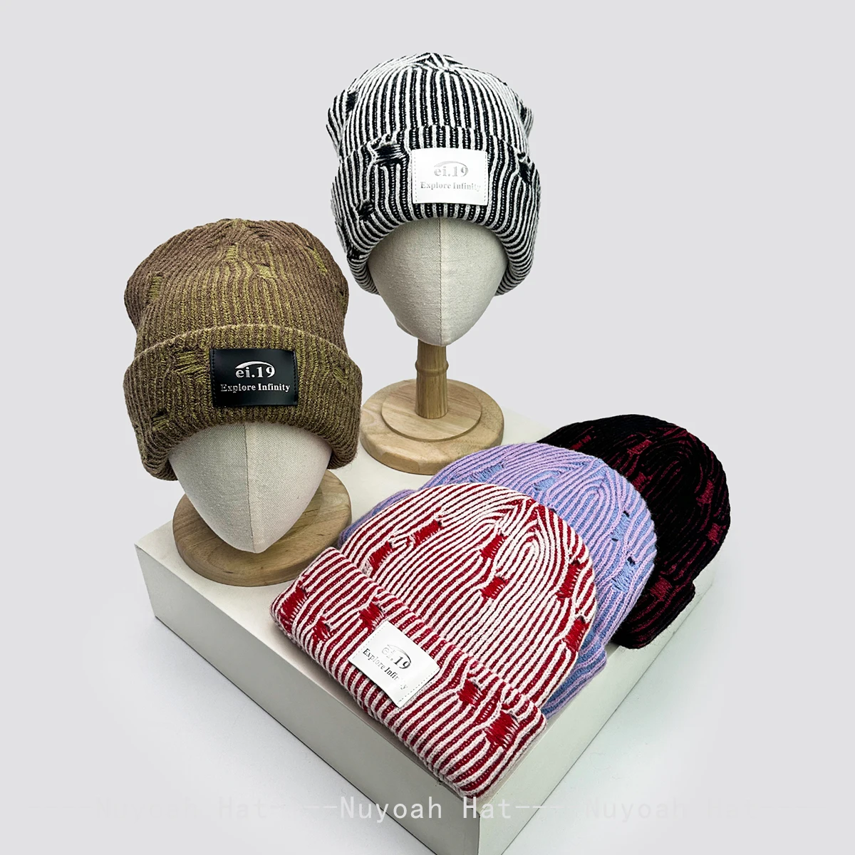 

New Men Women Niche Broken Style Patch Letters Knitted Hats Warm Striped Fashion Street Beanies Casual Versatile Retro Personal