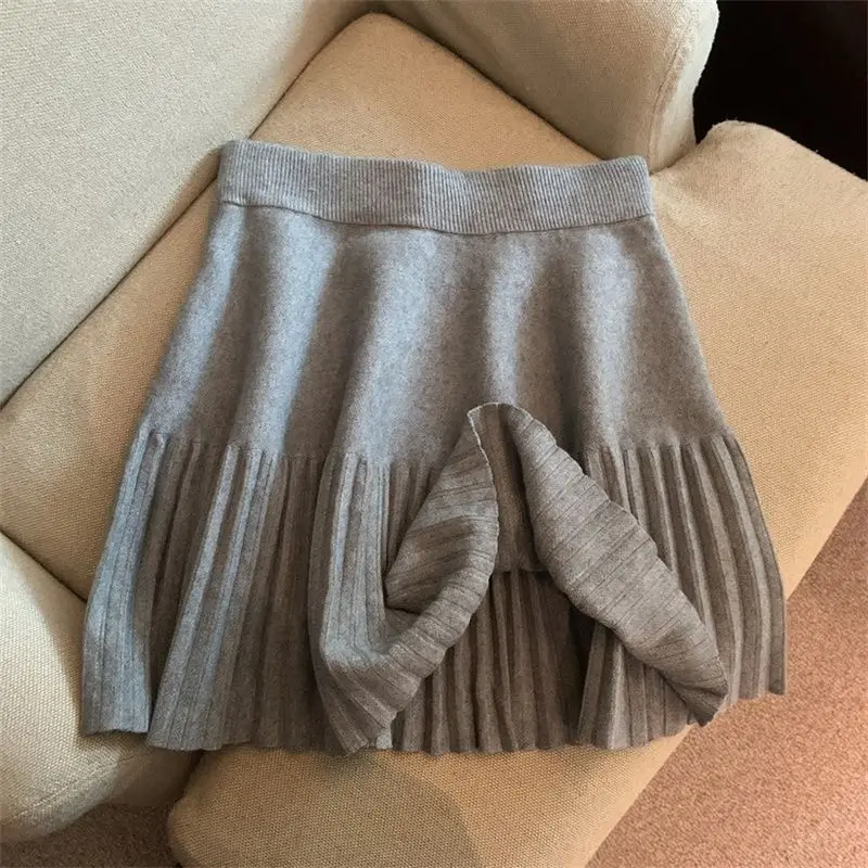 

Elastic Waist Pleated Korean Half Skirt Spring Autumn Solid Knitting Youth Preppy Style A-line Skirt Fashion Sweet Women Clothes